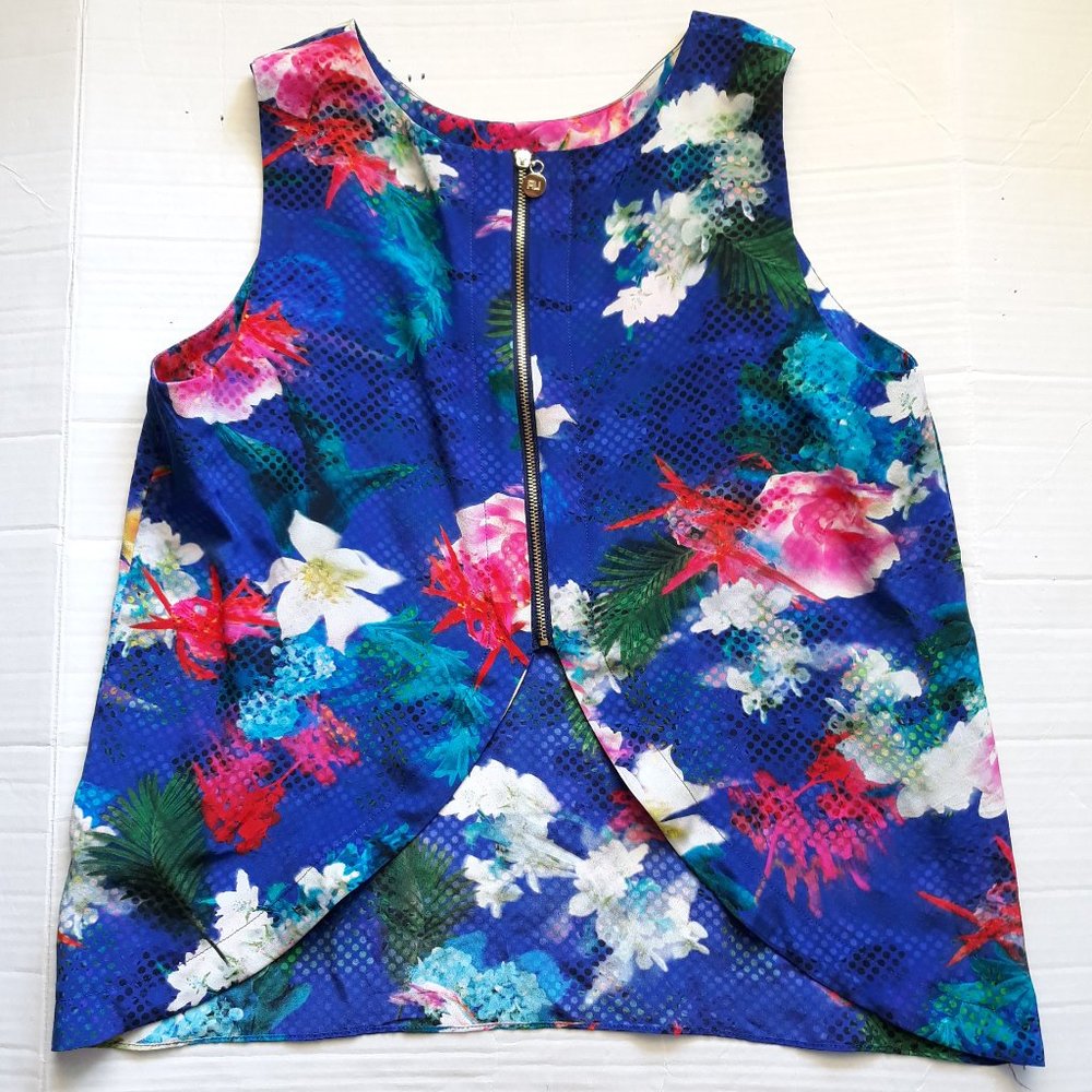 Amanda Uprichard 100% Silk Sz M Martina Island Top Floral Blue Resort Cruise